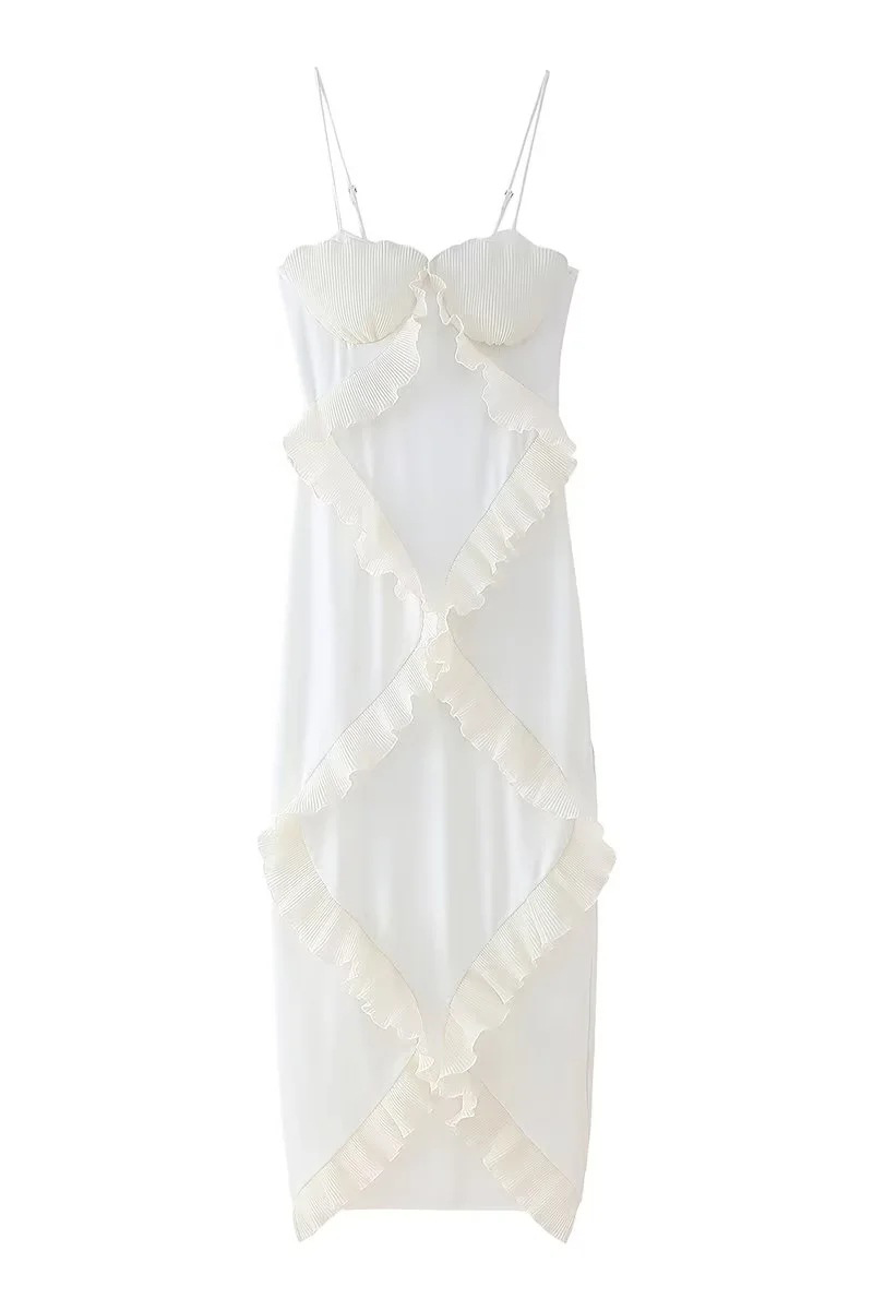 Effortlessly Elegant Dress with a Timeless Design
