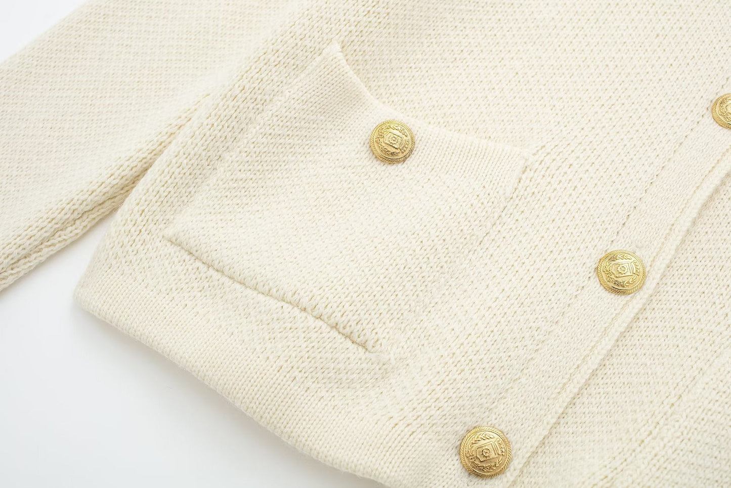 Beautifully Finished Coat in a Timeless Design