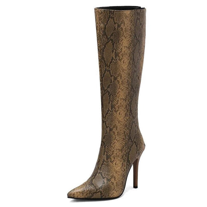 Beautifully Finished Boots in a Timeless Design