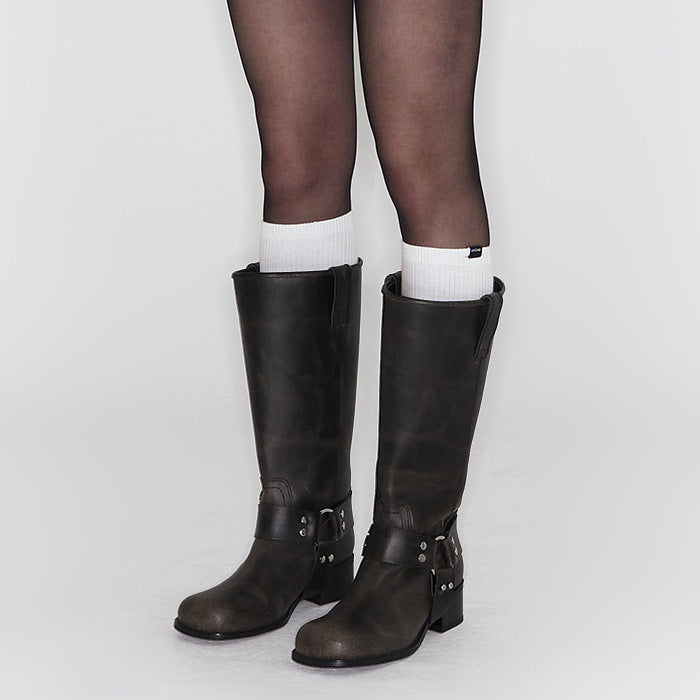 Gracefully Styled Boots for Any Occasion