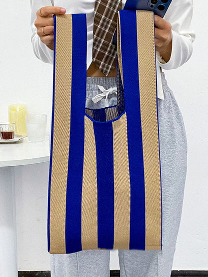 Well Tailored Bag with a Graceful Silhouette