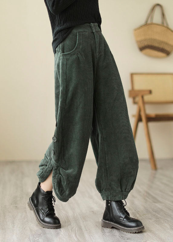 Beautifully Finished Pants in a Timeless Design