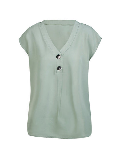 Classic Vintage Blouse with a Flattering Fit