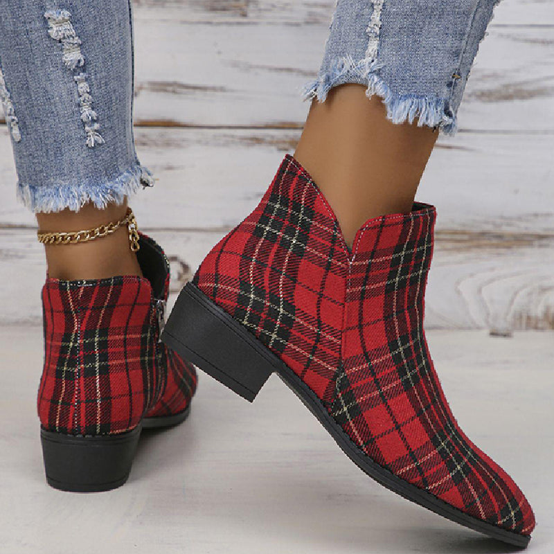 Classic Vintage Shoes with a Flattering Fit