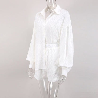 Classic Vintage Shirt with a Flattering Fit