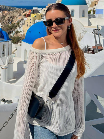 Classic Vintage Sweater with a Flattering Fit