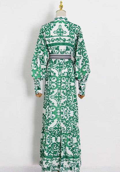 A Vintage Style Dress with Delicate Timeless Details