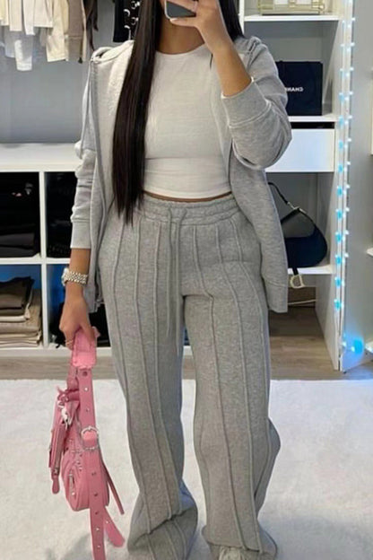Sophisticated Garment with a Clean Classic Look