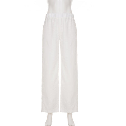 Well Tailored Pants with a Graceful Silhouette