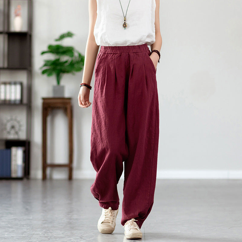 Classic Vintage Trousers with a Flattering Fit