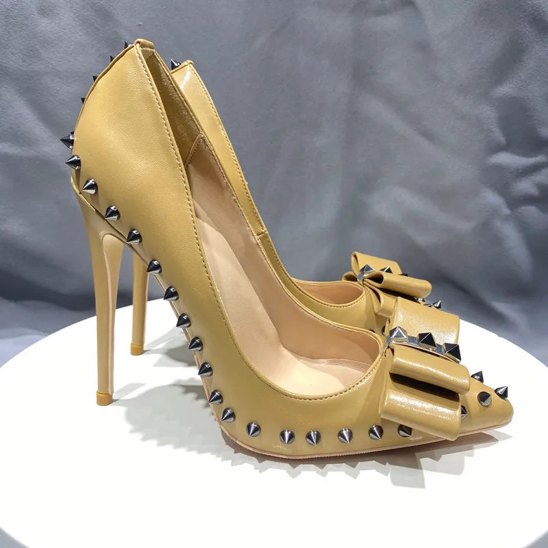 Polished Shoes with an Effortless Classic Look