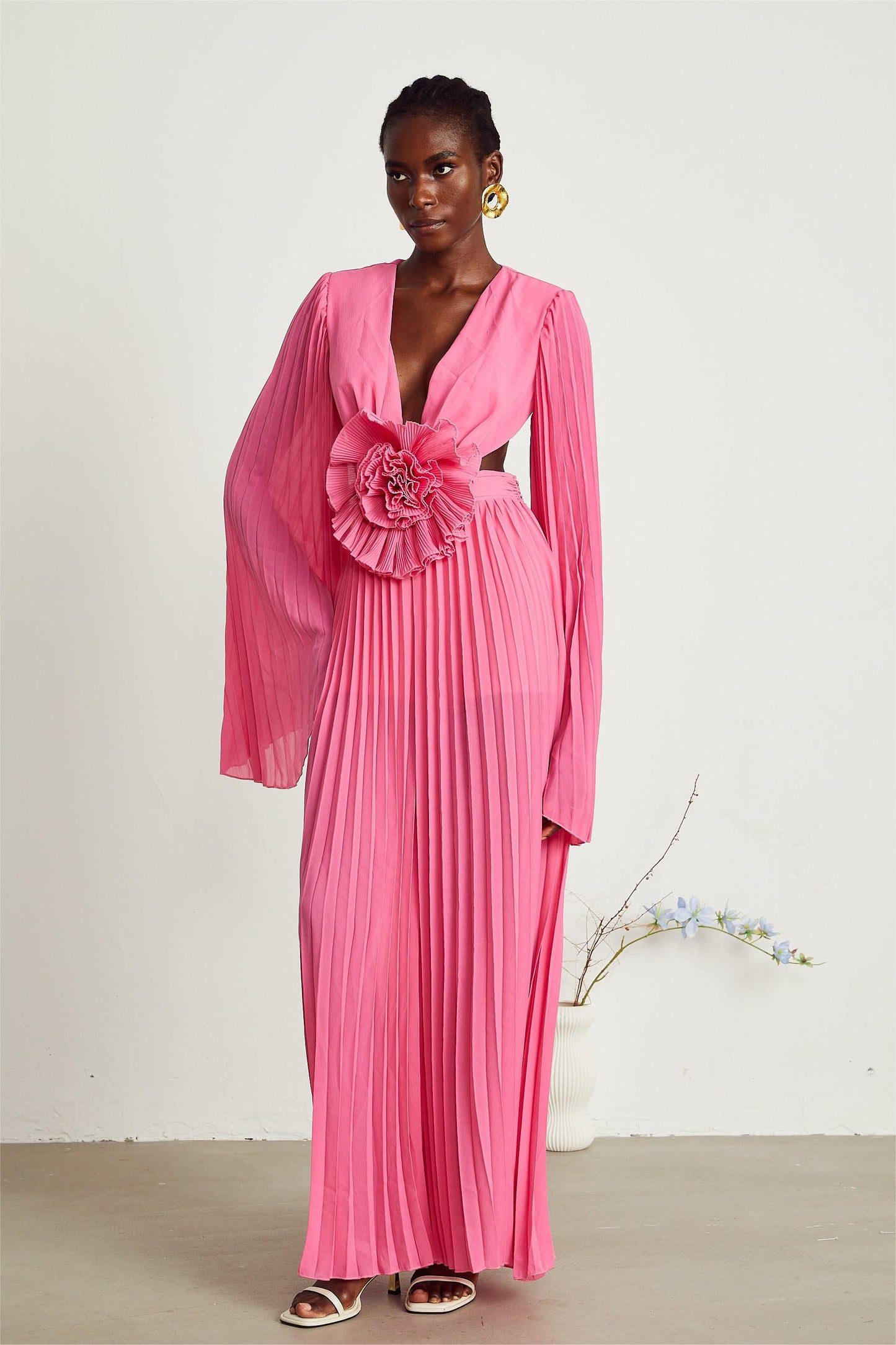 Polished Dress with an Effortless Classic Look