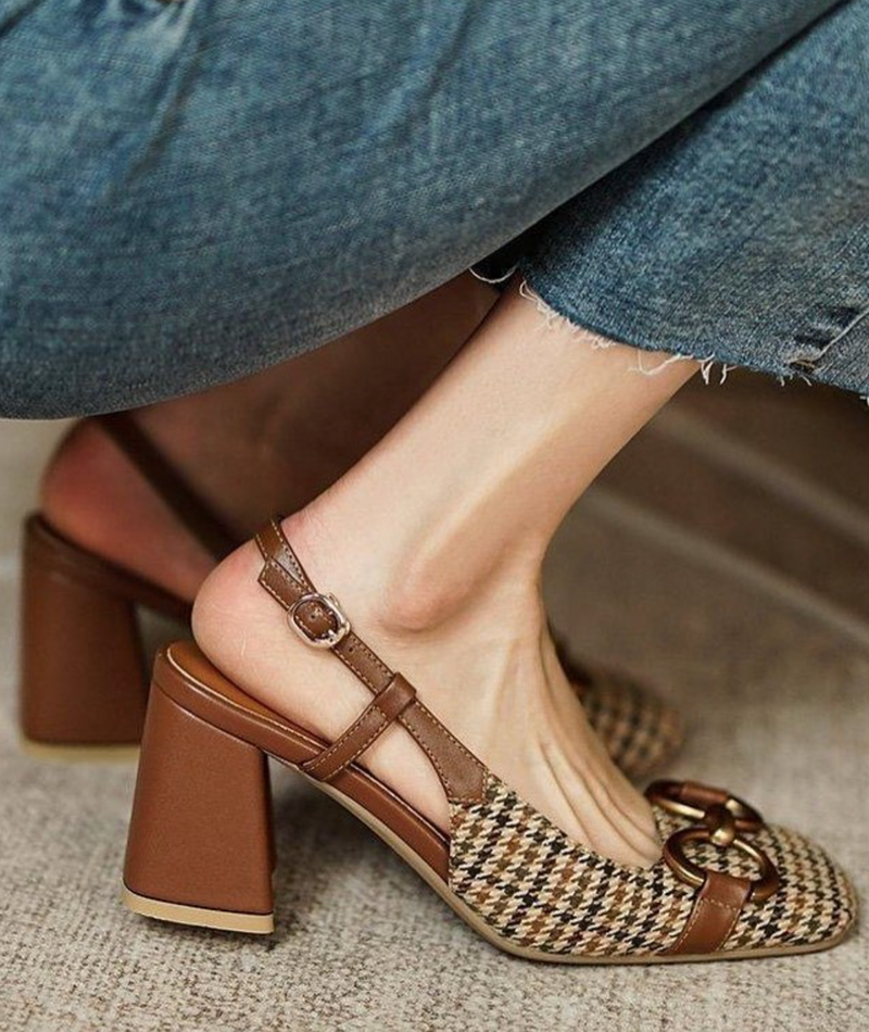 Classic Vintage Sandals with a Flattering Fit