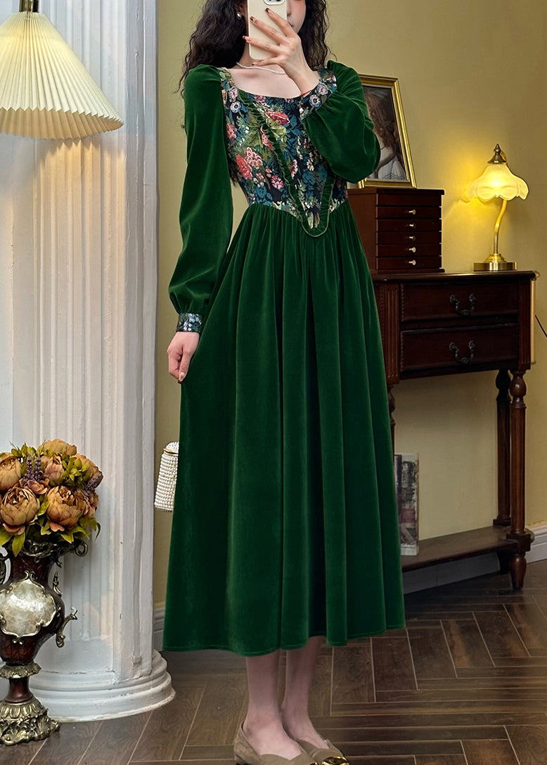 Classic Vintage & Enduringly Stylish Dress
