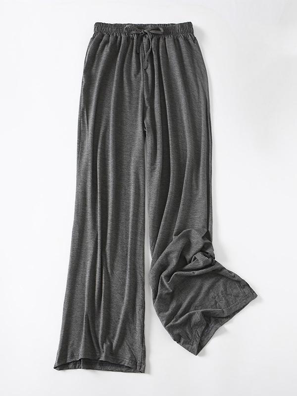 Classic Vintage Pants with a Flattering Fit
