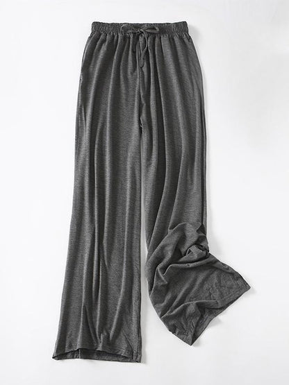 Classic Vintage Pants with a Flattering Fit