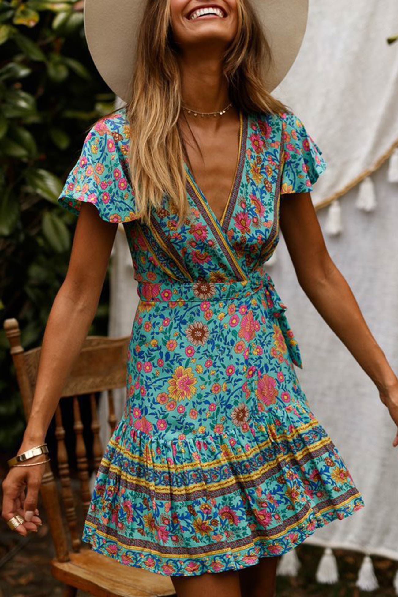 Sophisticated Dress with a Clean Classic Look