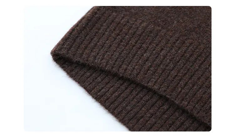 Classic Vintage Sweater with a Flattering Fit