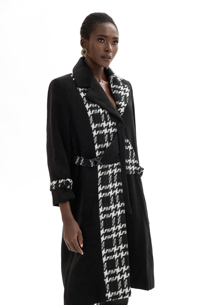 Classic Vintage Coat with a Flattering Fit