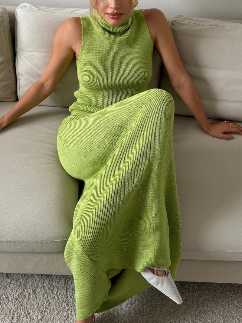 Beautifully Finished Garment in a Timeless Design