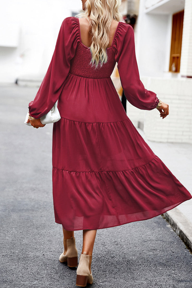 Sophisticated Dress with a Clean Classic Look