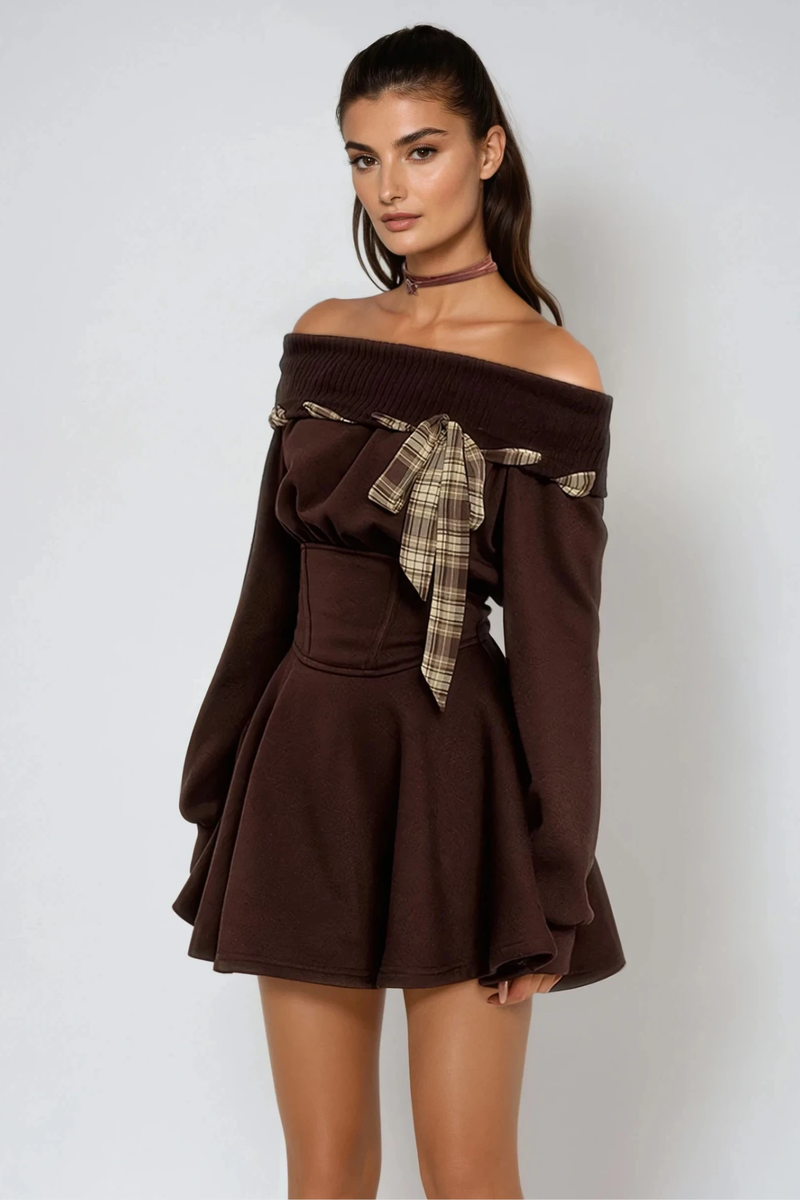 Classic Vintage Dress with a Flattering Fit