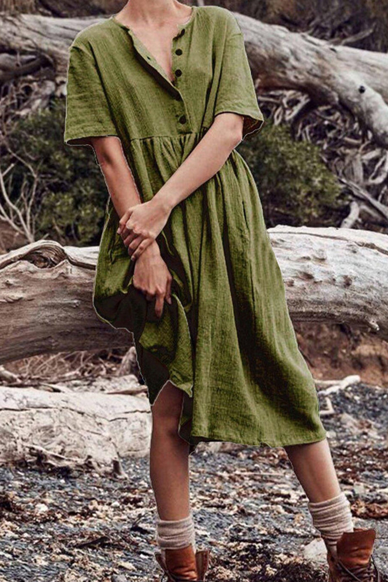 A Vintage Style Dress with Delicate Timeless Details