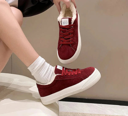 Classic Vintage Shoes with a Flattering Fit