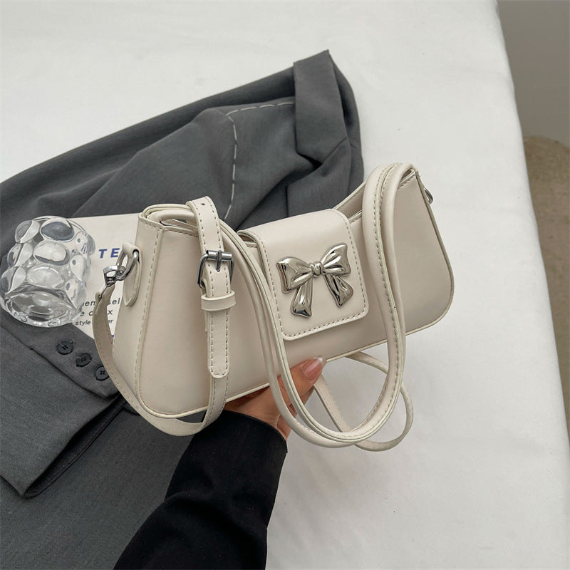 A Vintage Style Bag with Delicate Timeless Details
