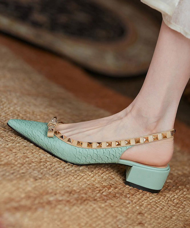 Polished Sandals with an Effortless Classic Look