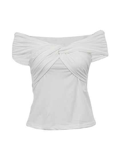 Beautifully Crafted T-Shirt in a Classic Style