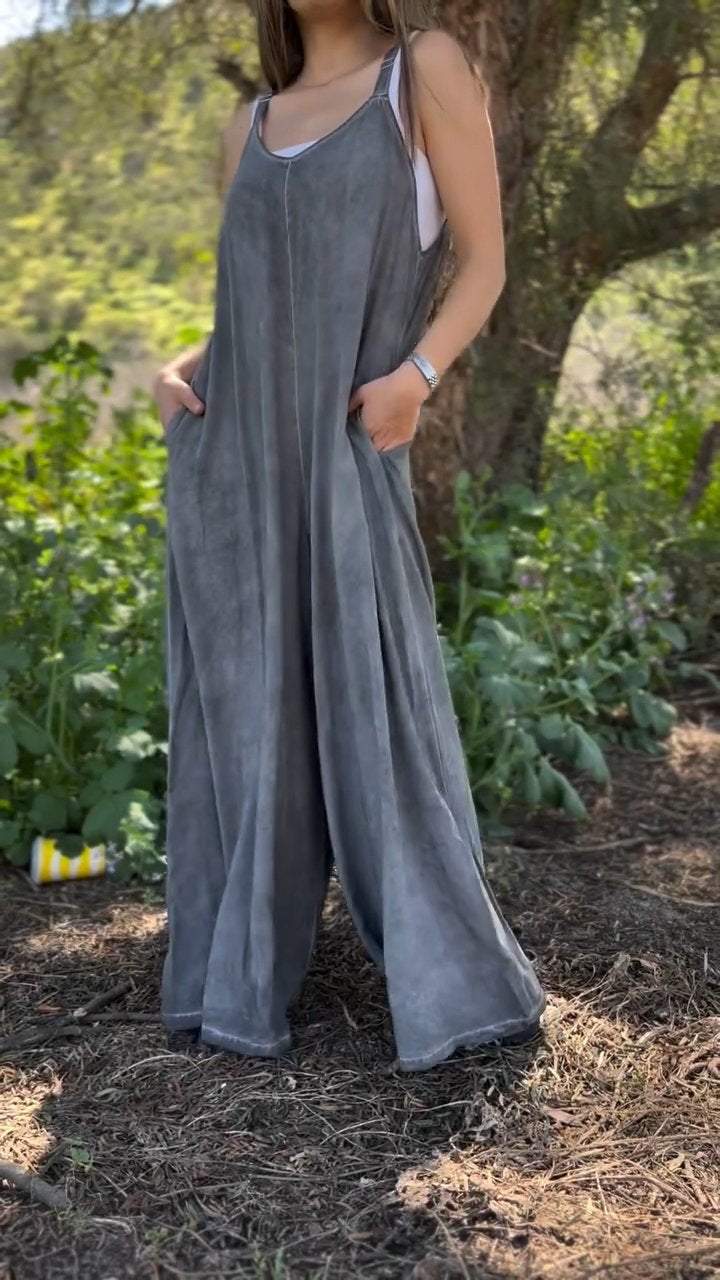 Sophisticated Garment with a Clean Classic Look