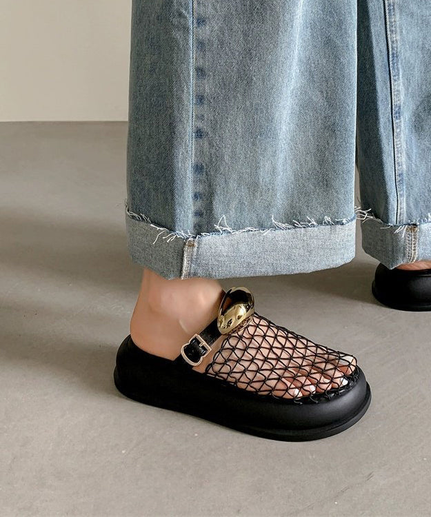 Polished Sandals with an Effortless Classic Look