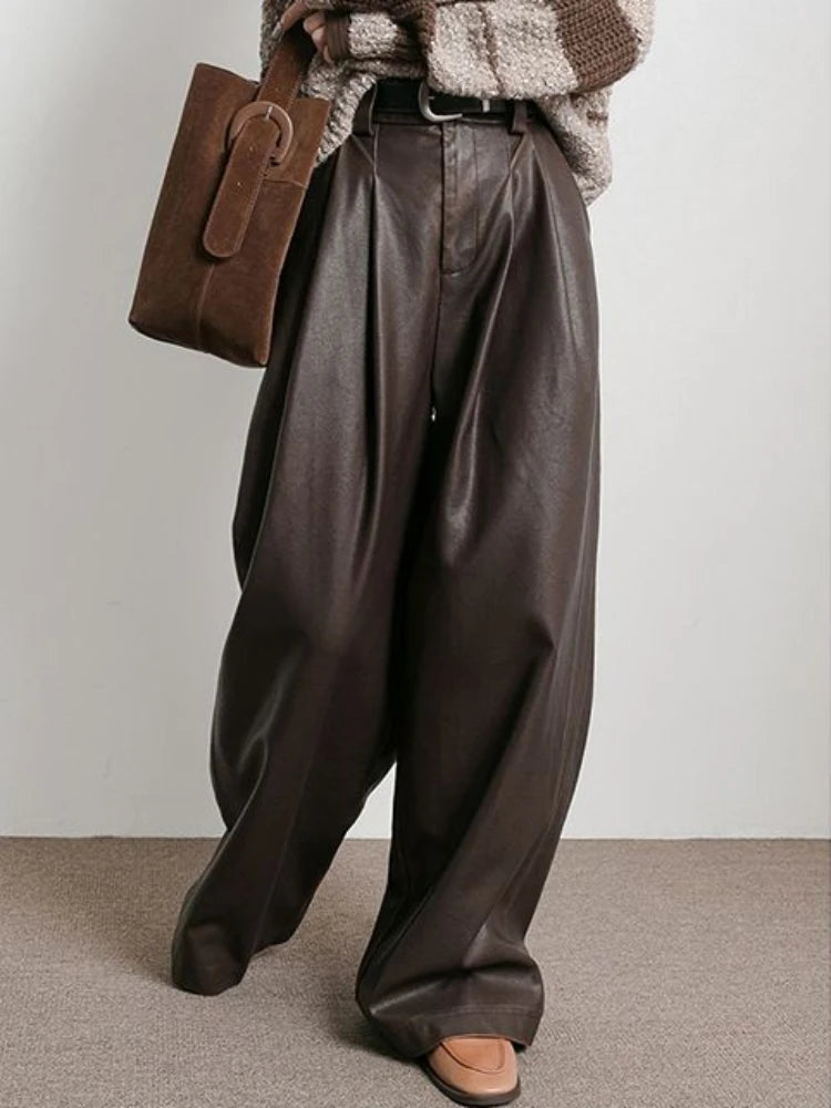 Gracefully Styled Pants for Any Occasion