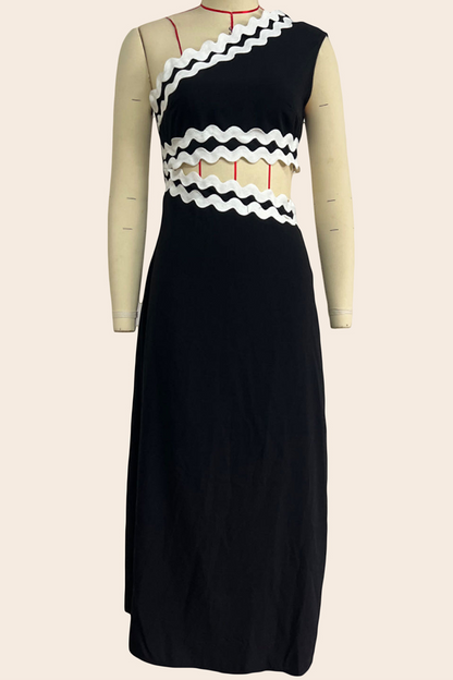 Elegantly Styled Dress for Everyday Wear