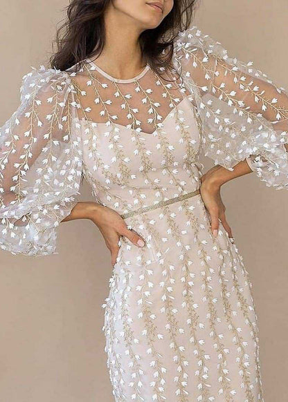 Sophisticated Dress with a Clean Classic Look