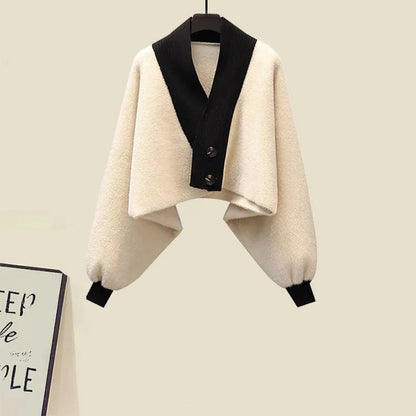 Sophisticated Garment with a Clean Classic Look