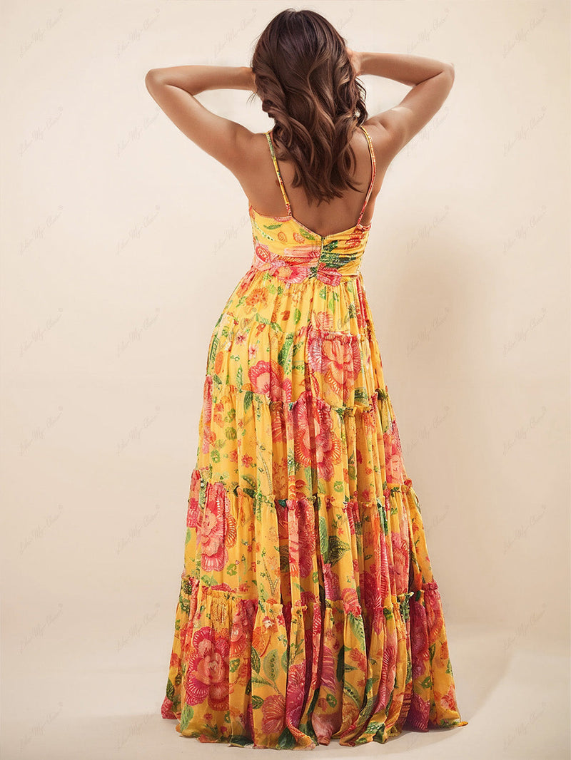 Classic Vintage & Enduringly Stylish Dress