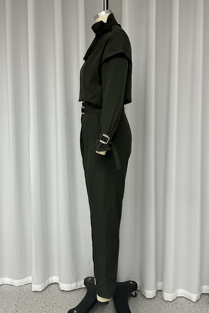 Well Tailored Garment with a Graceful Silhouette