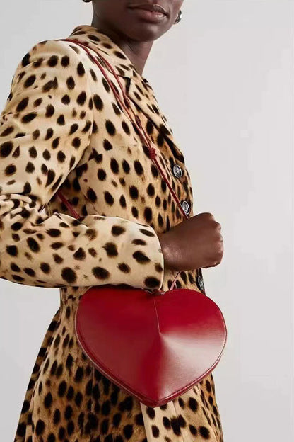 Elegantly Styled Bag for Everyday Wear