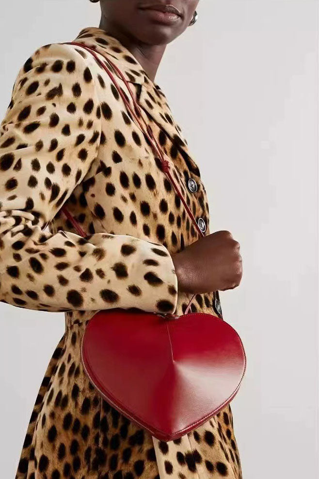 Elegantly Styled Bag for Everyday Wear