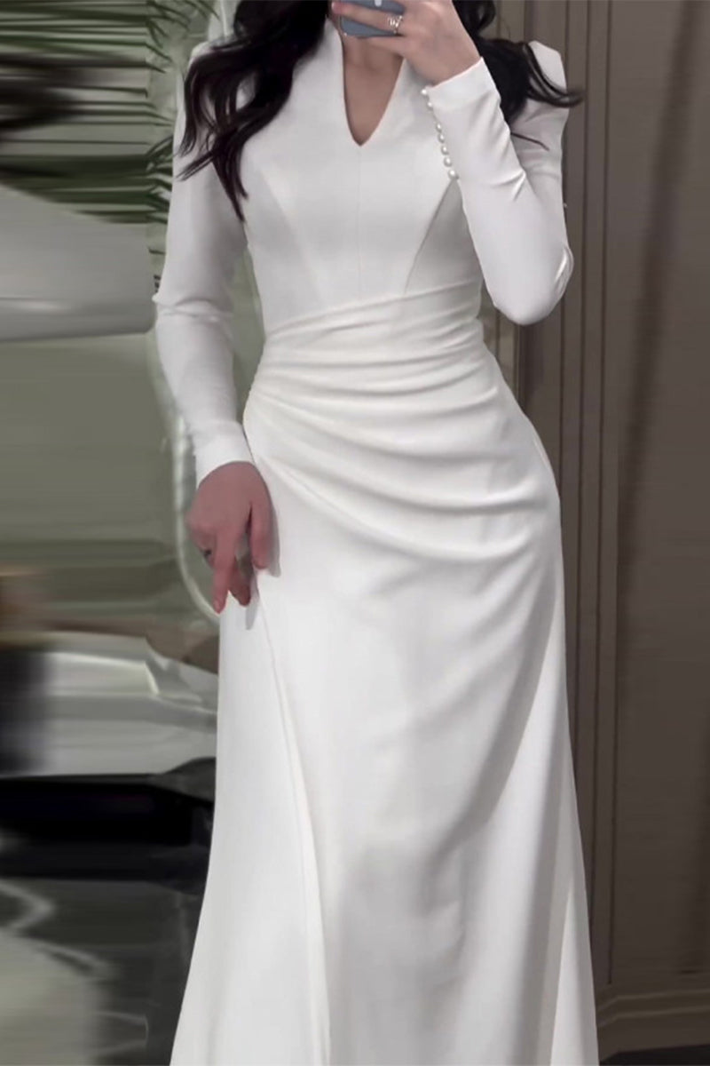 Gracefully Styled Dress for Any Occasion