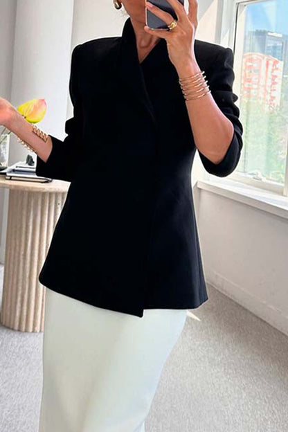 Sophisticated Garment with a Clean Classic Look