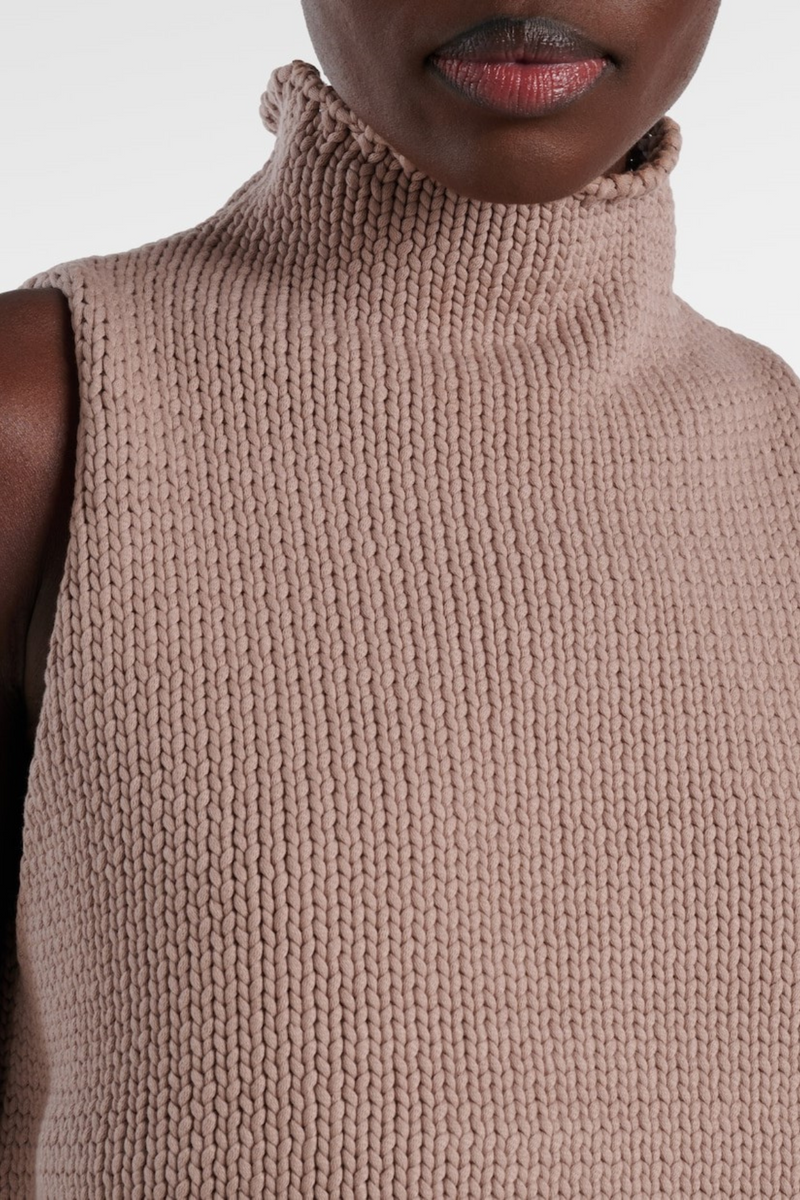 Gracefully Styled Top for Any Occasion