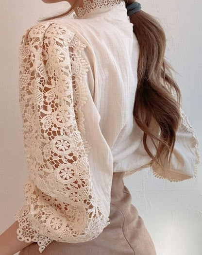 Sophisticated Blouse with a Clean Classic Look
