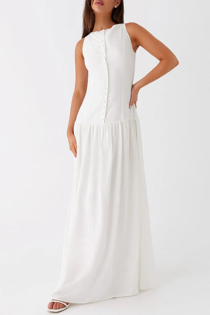 Effortlessly Elegant Dress with a Timeless Design