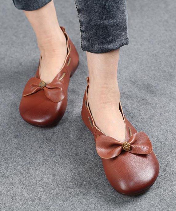 Well Tailored Shoes with a Graceful Silhouette