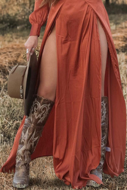 Gracefully Styled Dress for Any Occasion