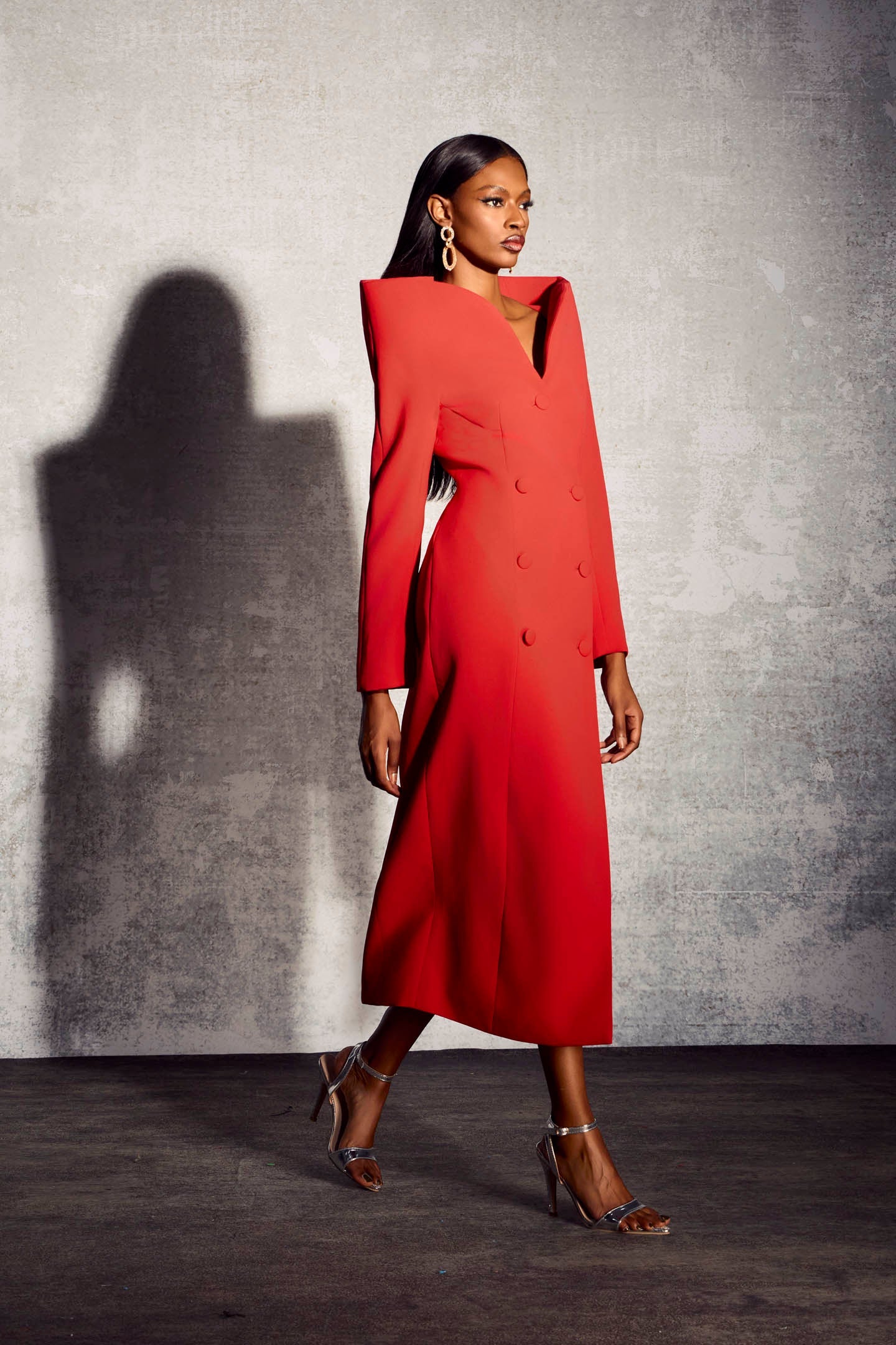 Sophisticated Dress with a Clean Classic Look