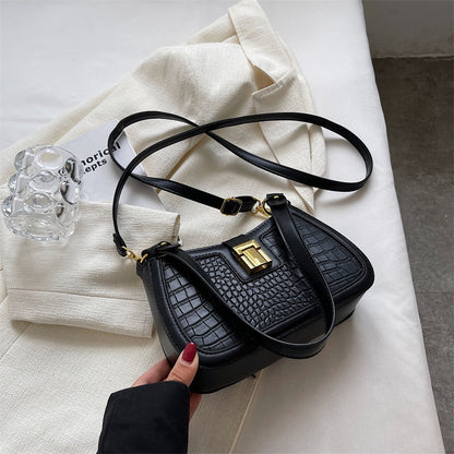 Sophisticated Bag with a Clean Classic Look